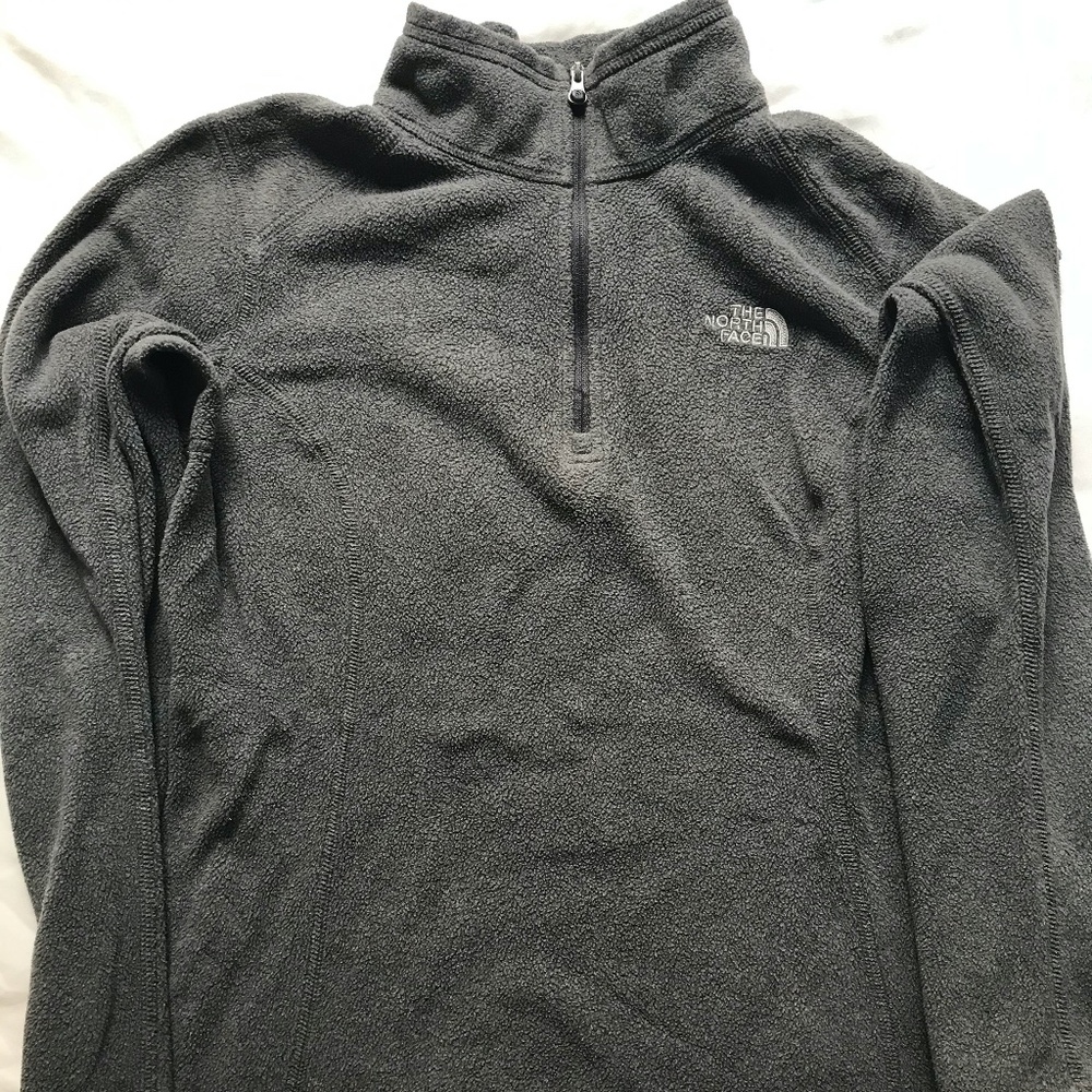 North Face Grey Women's Full-zip Fleece Outerwear